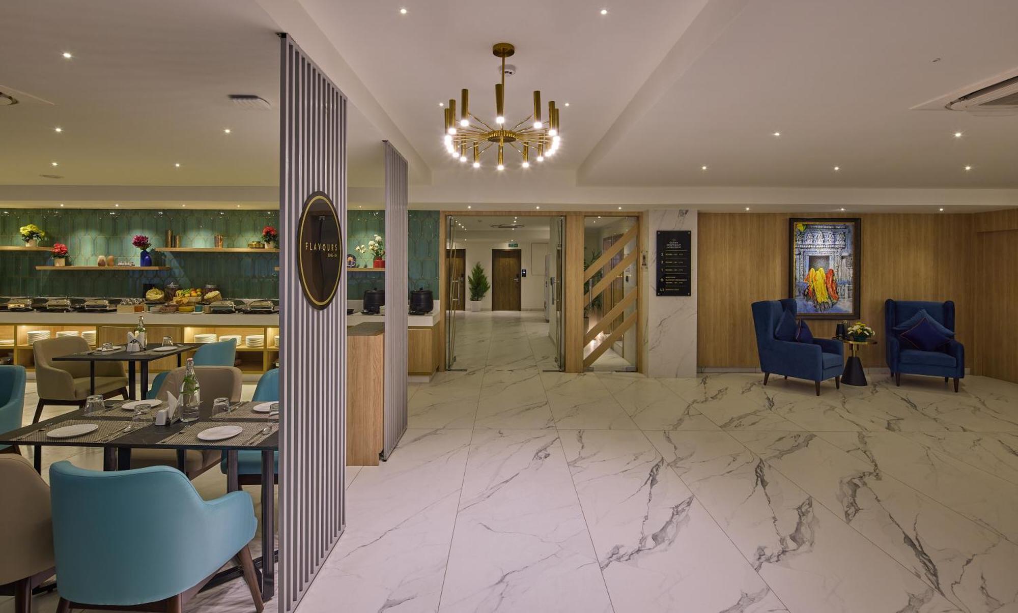 Grand Continent Hebbal A Sarovar Portico Affiliate Hotel Bangalore Exterior foto