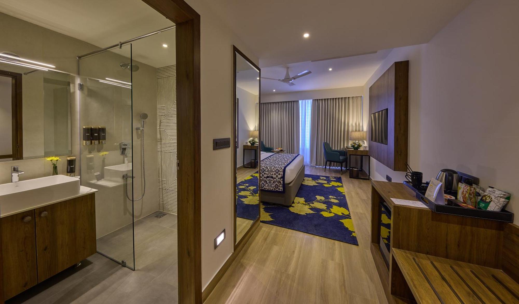 Grand Continent Hebbal A Sarovar Portico Affiliate Hotel Bangalore Exterior foto
