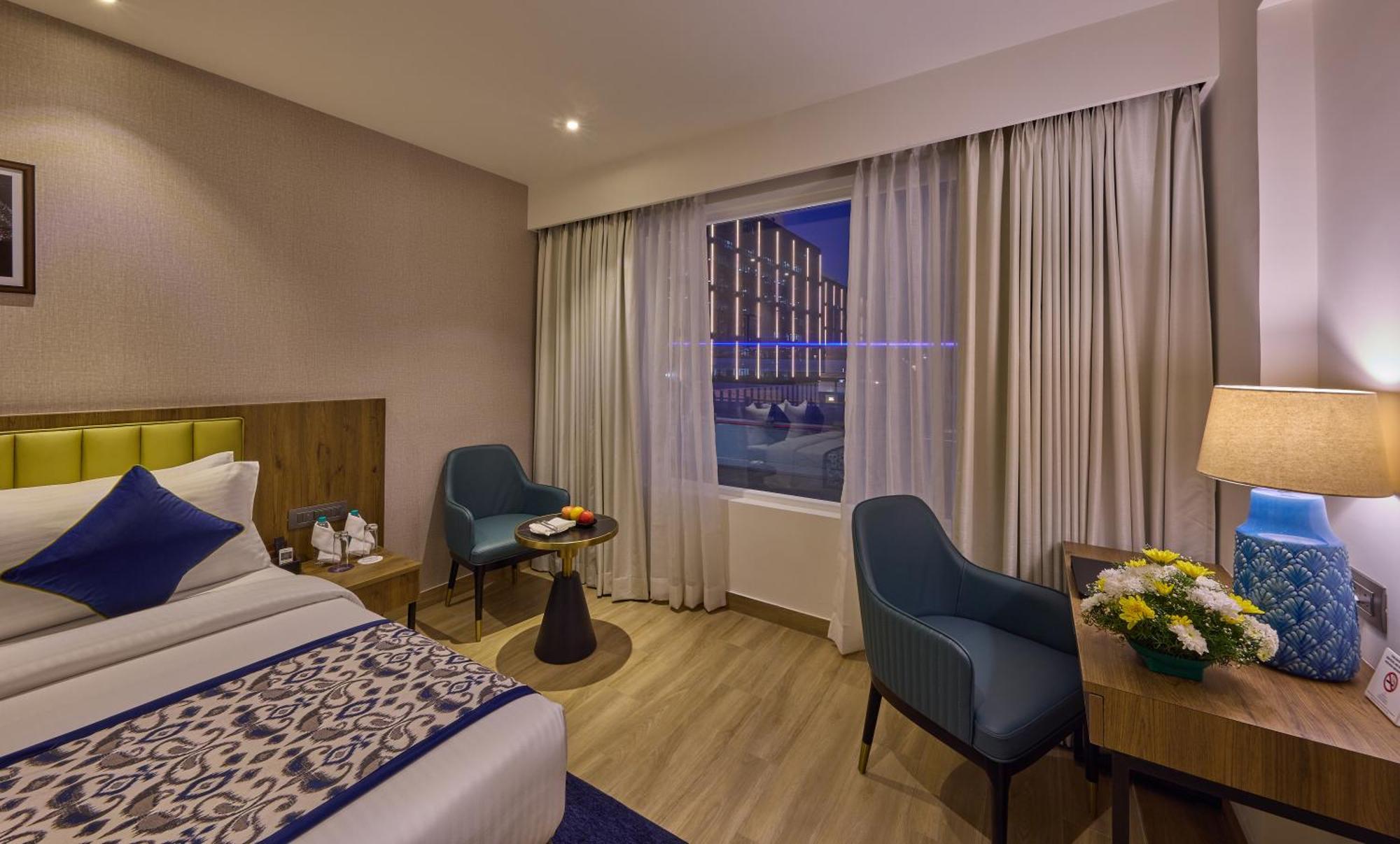 Grand Continent Hebbal A Sarovar Portico Affiliate Hotel Bangalore Exterior foto